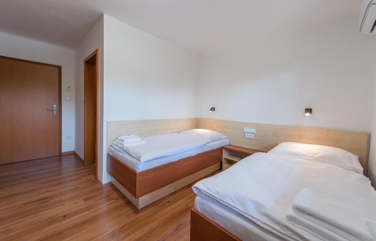 Penzion Leknín Třeboň Exteriér fotografie