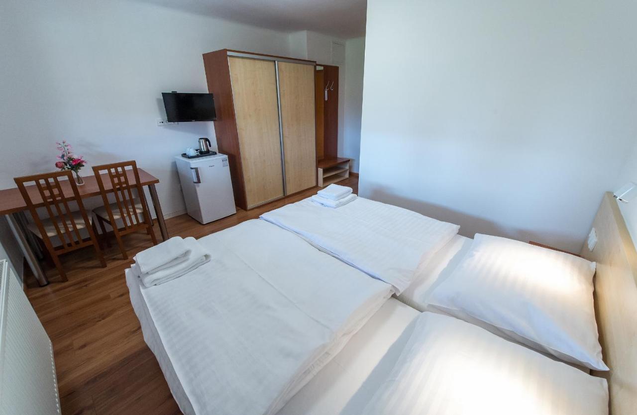 Penzion Leknín Třeboň Exteriér fotografie