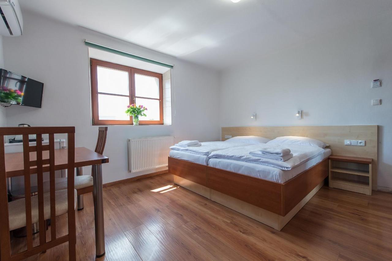 Penzion Leknín Třeboň Exteriér fotografie