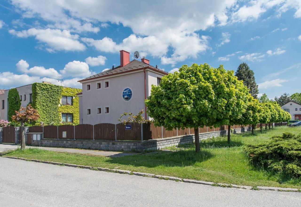Penzion Leknín Třeboň Exteriér fotografie